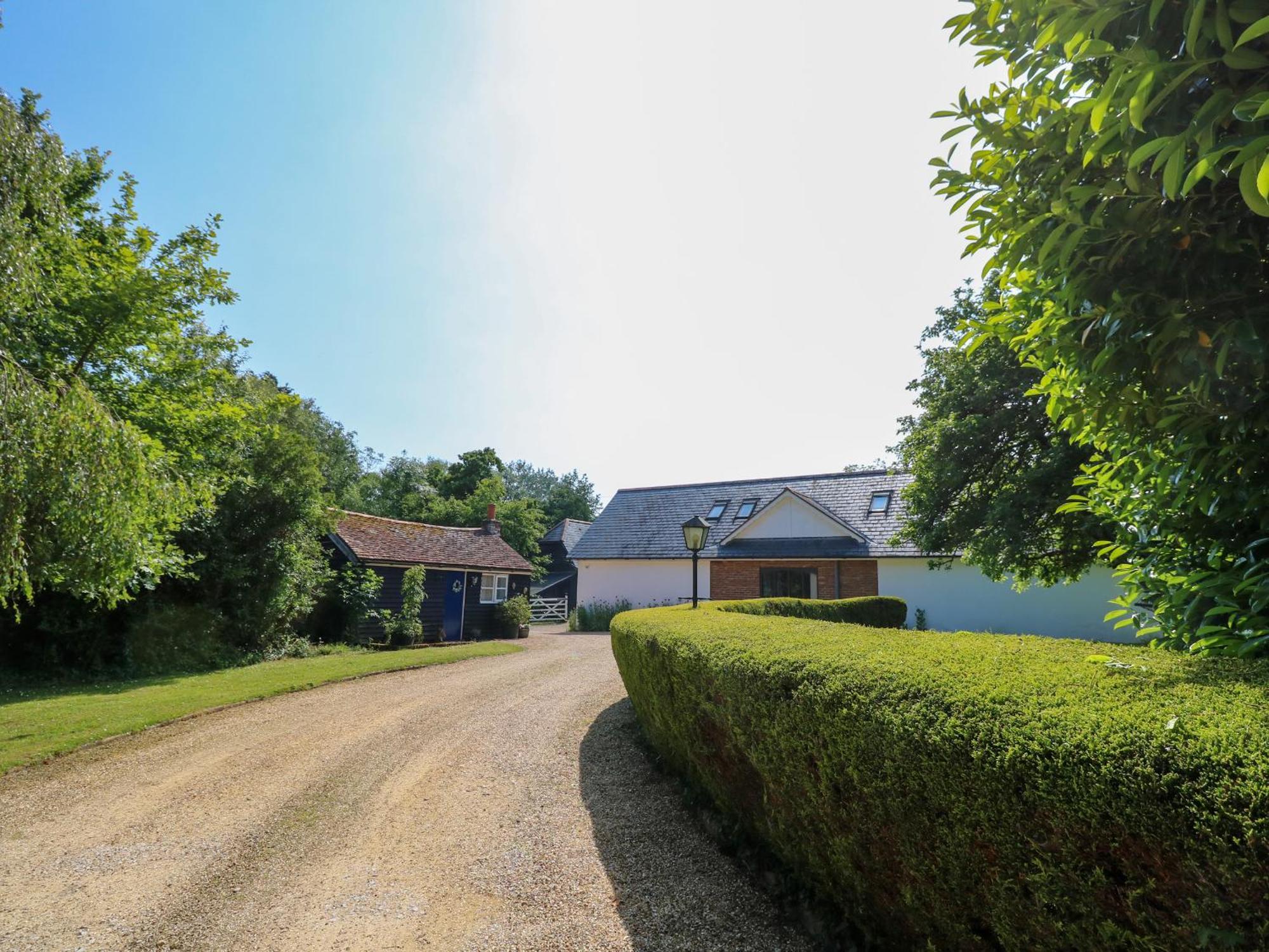 The Coach House Villa ไรด์ ภายนอก รูปภาพ